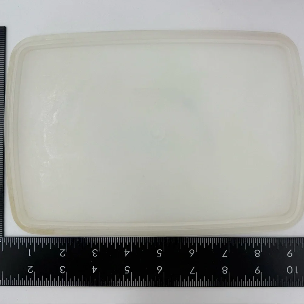 Tupperware Tuppercraft “Stow N Go”‎ Divided Craft Container w Tray#767-4 Red